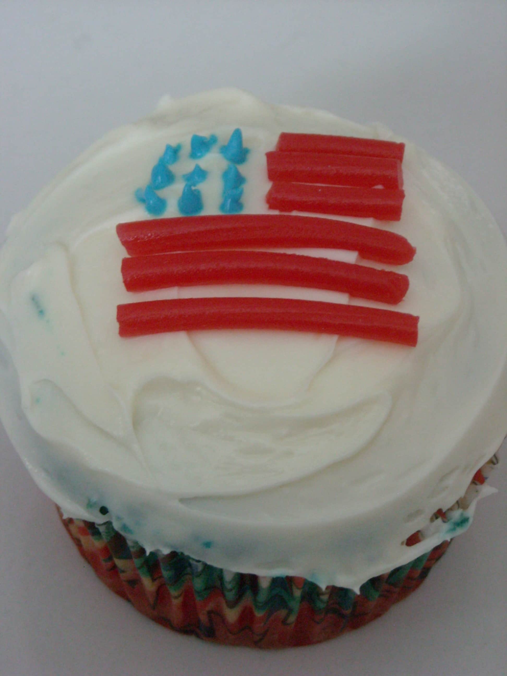 Fourth of July Tie Dye Cupcakes by Nutmeg Nanny