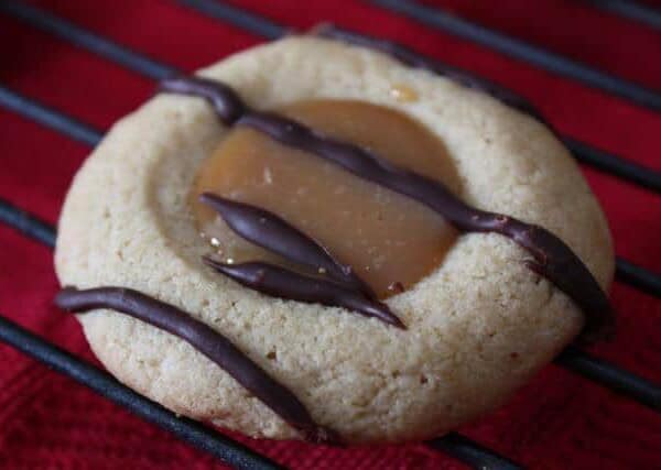 caramel macchiato thumprint cookies drizzled with chocolate