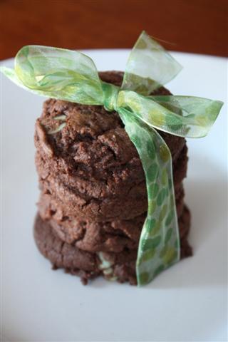 Chocolate Mint Cookies with Dark Chocolate Mint Chips Chocolate Mint Cookies with Dark Chocolate Mint Chips