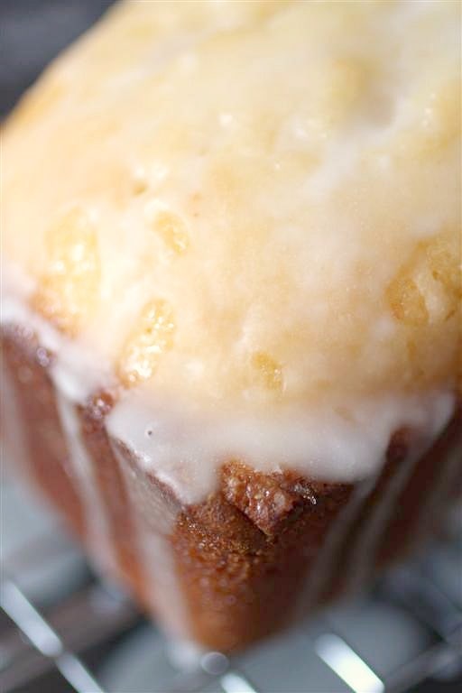 This lemon loaf cake is a delicious lemon cake, glazed with a lemon syrup and drizzled in a lemon glaze. If you like lemon this cake is for you!