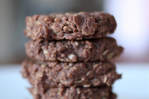 These chocolate peanut butter no bake cookies are the perfect summer treat. No need to heat up your oven and you get the delicious flavor of pb and chocolate.