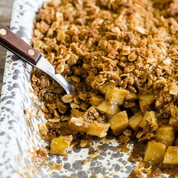 This brown butter vanilla bean apple crisp is the perfect addition to your fall dessert menu. Made with delicious fresh apples, tons of vanilla bean paste and crumbly crisp topping, you'll love this! 