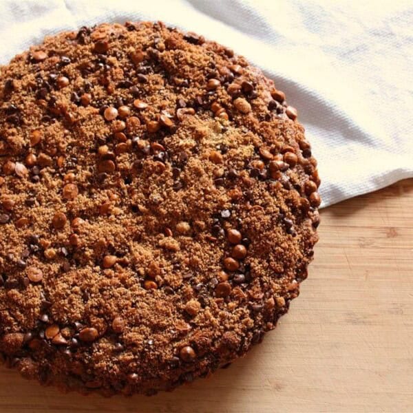 Banana Cinnamon Streusel Coffee Cake by Nutmeg Nanny