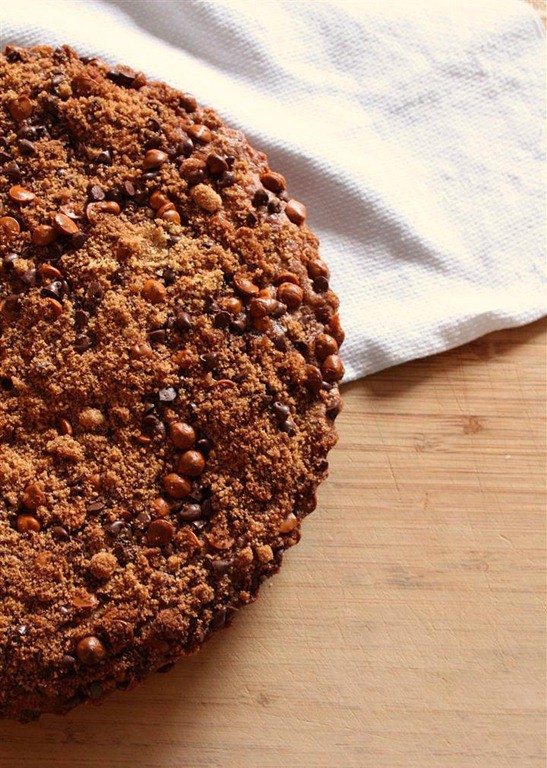 Banana Cinnamon Streusel Coffee Cake by Nutmeg Nanny