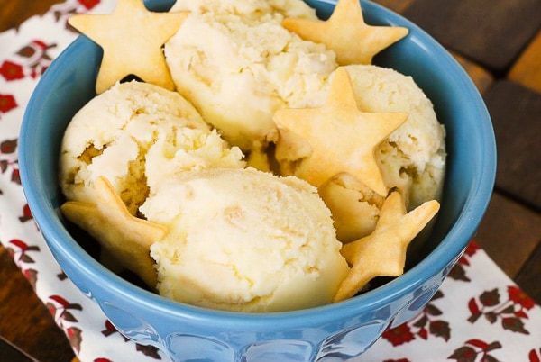This pecan pie ice cream tastes just like pie but in ice cream form! Delicious vanilla ice cream mixed with a sweet pecan pie filling and decorated with little pie crust cookies. You'll love this sweet ice cream treat!