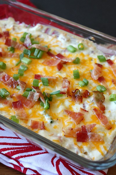 Loaded Baked Potato Dip via NutmegNanny.com