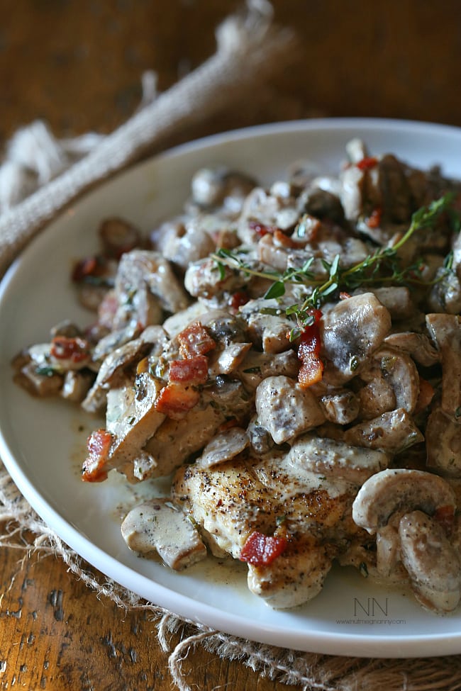 This creamy chicken bacon and mushrooms is the perfect weekday meal. Made all in one skillet and packed full of flavor. Perfect over top noodles or potatoes. This creamy chicken bacon and mushrooms is the perfect weekday meal. Made all in one skillet and packed full of flavor. Perfect over top noodles or potatoes.