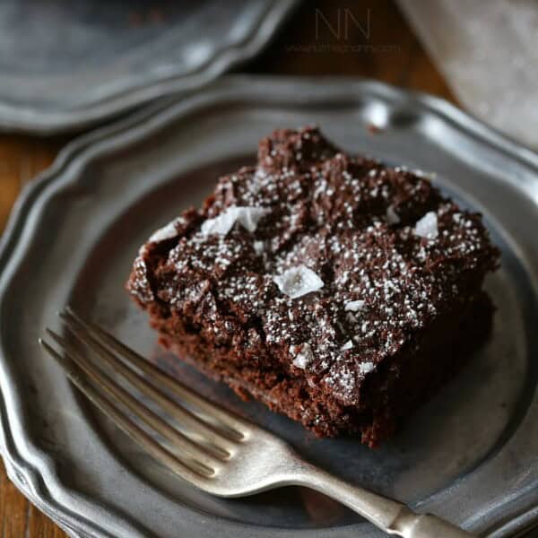 These dark chocolate yogurt brownies are packed full of rich chocolate flavor and a hint of tangy yogurt flavor. Top with flaked sea salt and powdered sugar.