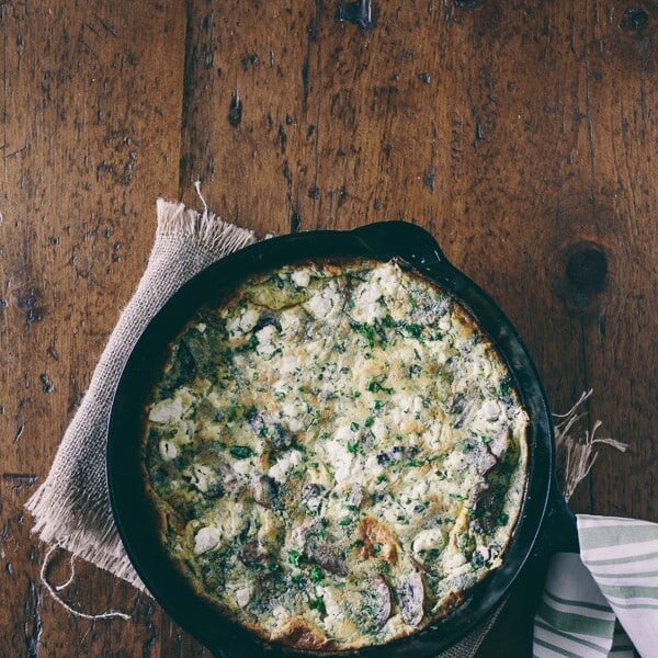 This mushroom herb goat cheese frittata is packed full of fresh grown AeroGarden herbs, tangy goat cheese and caramelized mushrooms. Hello breakfast deliciousness!