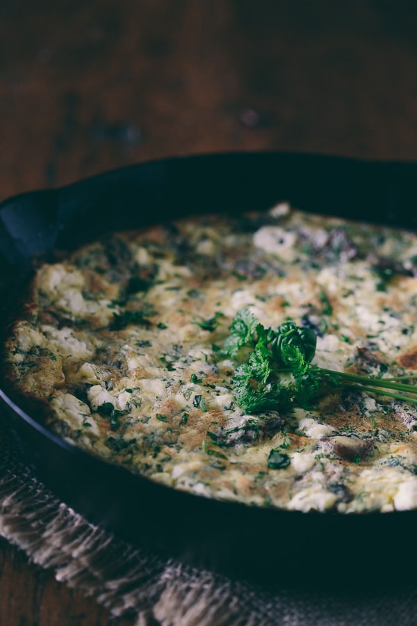 This caramelized mushroom herb goat cheese frittata is packed full of fresh grown AeroGarden herbs, Greek yogurt, tangy goat cheese and caramelized mushrooms. Hello breakfast!