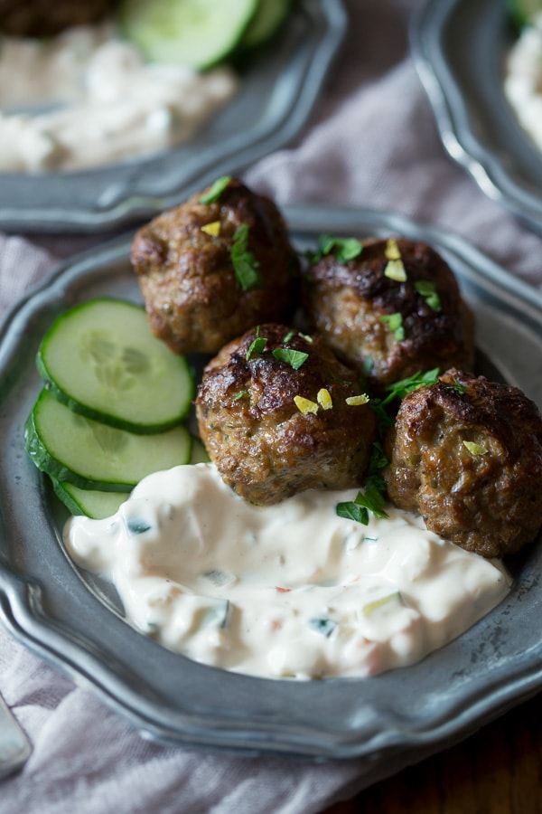 These spicy meatballs with yogurt dipping sauce are the perfect appetizer or main course. Slightly spicy and perfectly cooled down when dipped. You'll love this combo!
