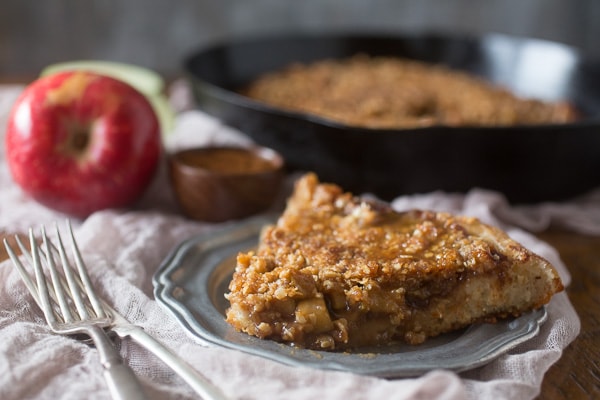 This caramel apple crisp pizza is the perfect sweet fall treat. The dough bakes up super crisp and the topping is sweet and fruit filled. You'll love this!