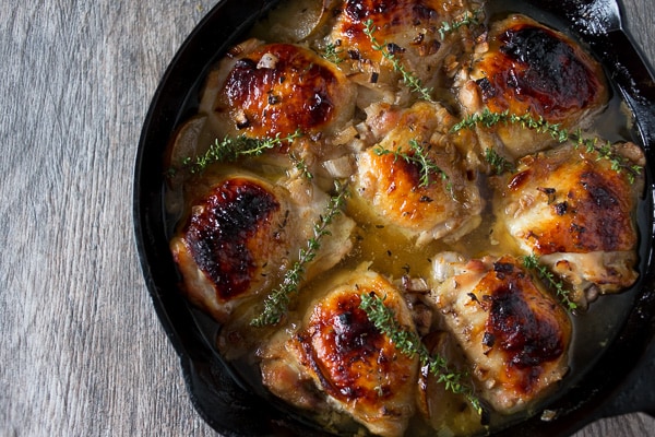 These maple ginger chicken thighs are packed full of flavor and perfect for any day of the week. Marinated in a maple syrup ginger mixture and baked to perfection with sweet fall apples. If you love maple syrup this is your new favorite recipe! 