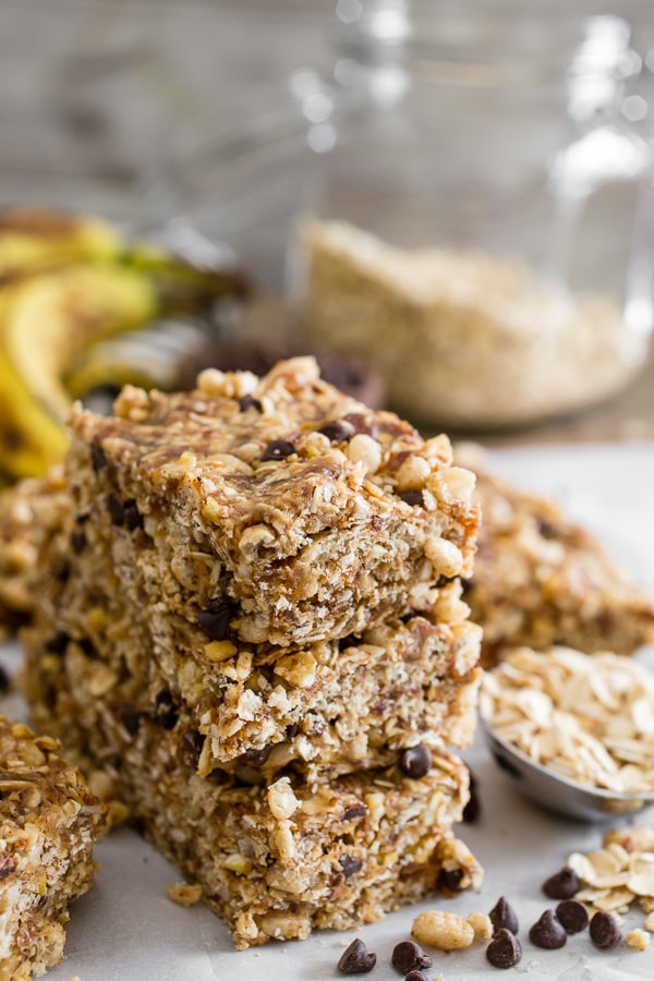 These no-bake peanut butter banana chocolate chip granola bars are the perfect snack or breakfast. Packed full of flavor and prepared in under 20 minutes!