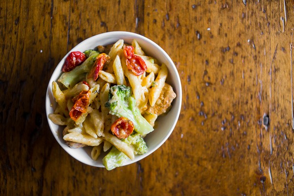 The one pot cheddar cajun pork pasta is packed full of broccoli, slow roasted cherry tomatoes, sharp cheddar cheese and LOTS of cajun spiced pork. You'll love how simple this dish is to make and the cleanup is a breeze since it's all made in the same pot! 