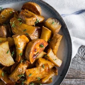 These roasted white sweet potatoes with honey cinnamon glaze are the perfect side dish. Slightly sweet with just the right touch of warm cinnamon flavor. Super easy to make and a great addition to your holiday table. 