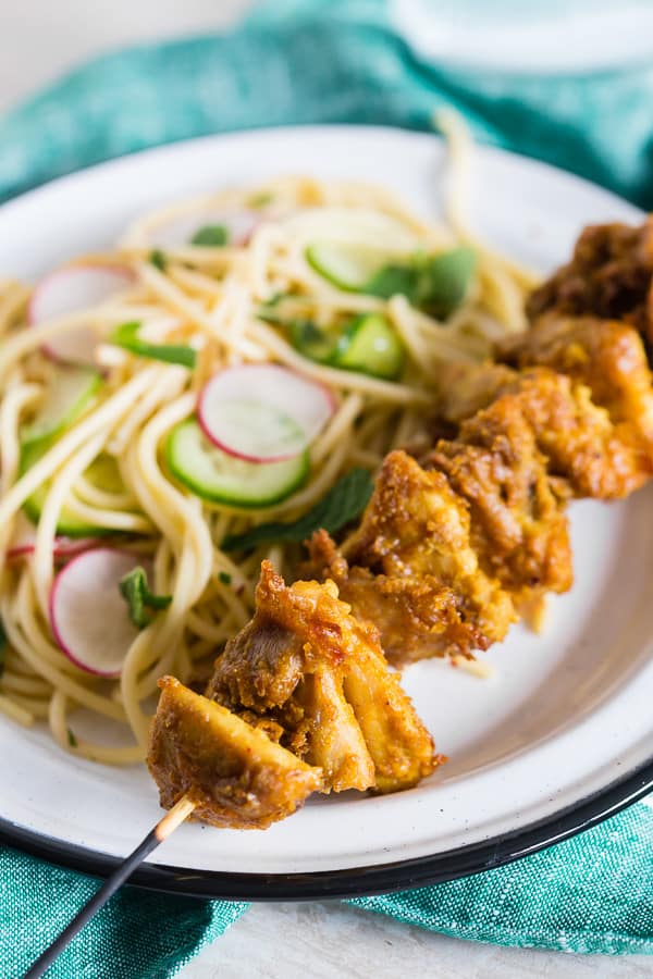 Chicken Satay Noodles served on the skewer. 