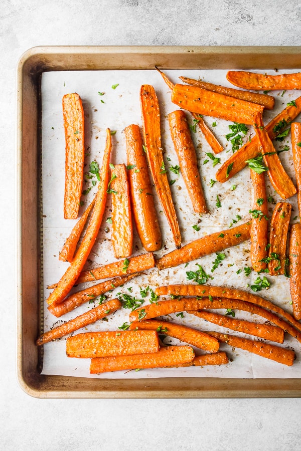 best easy roasted carrots overhead