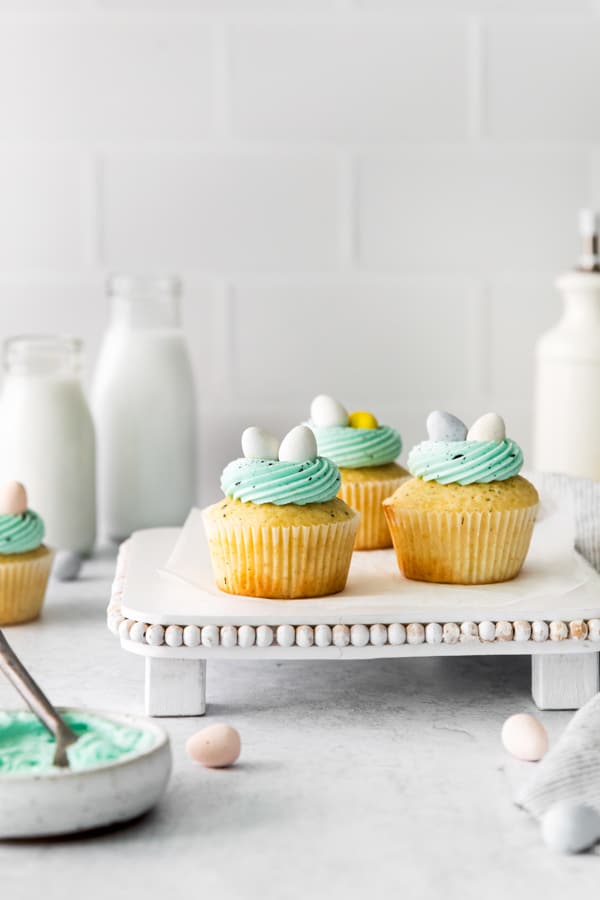 Robin Egg Cupcakes served on a cake platter.