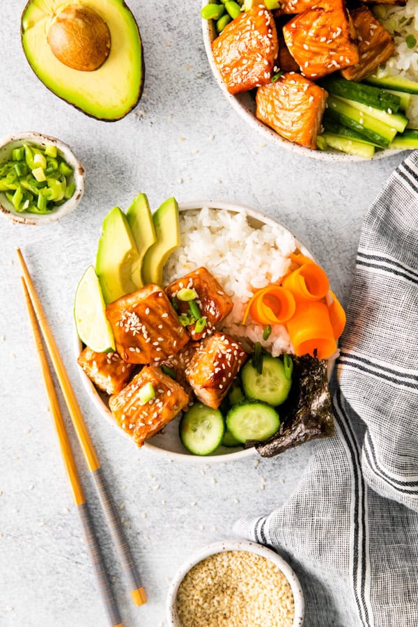 Teriyaki Salmon Bowl in a bowl with vegetables.