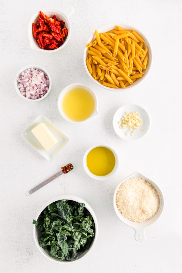 Ingredients to make Sun dried Tomato and Kale Pasta.