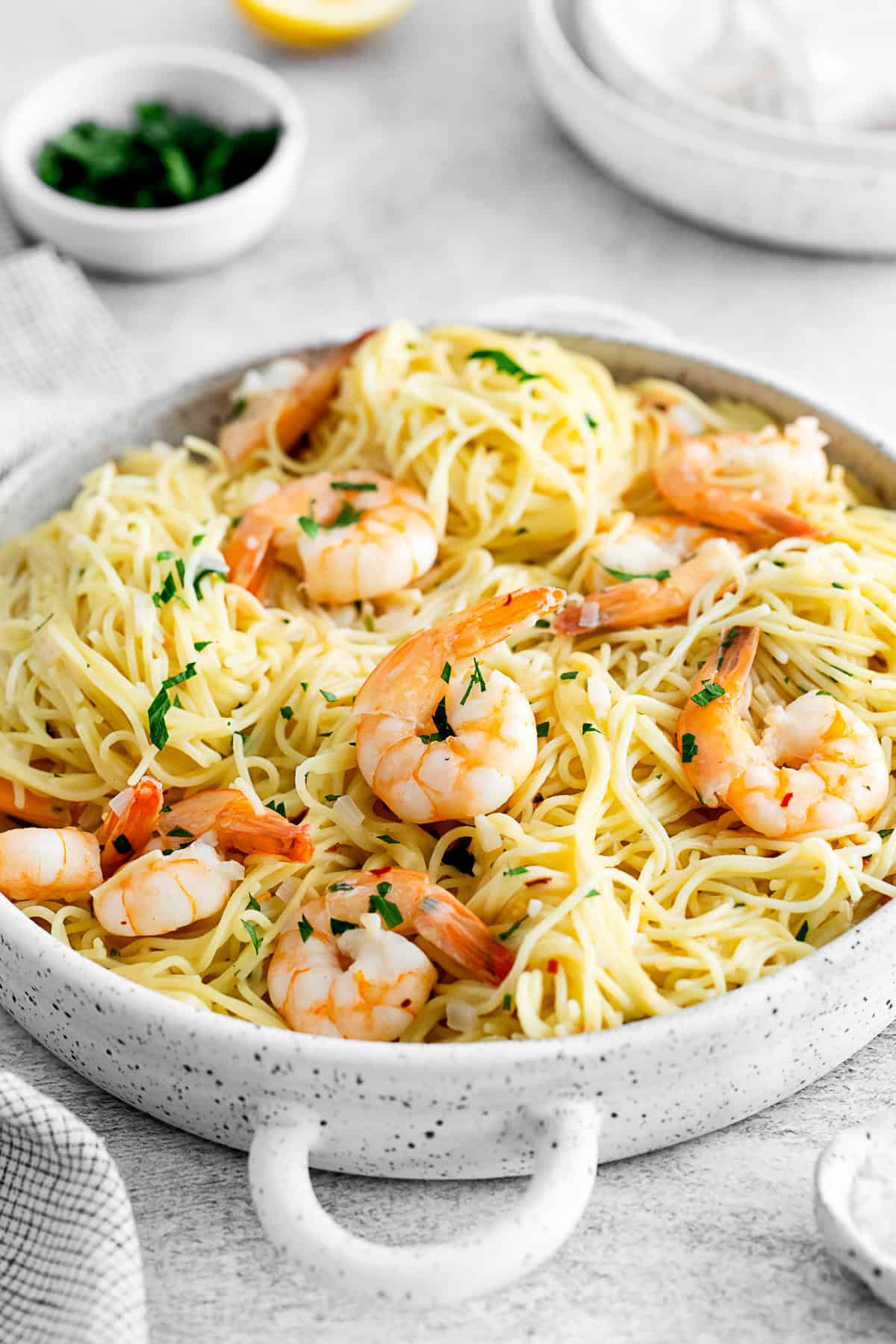 A large bowl of Instant Pot Shrimp Scampi. 