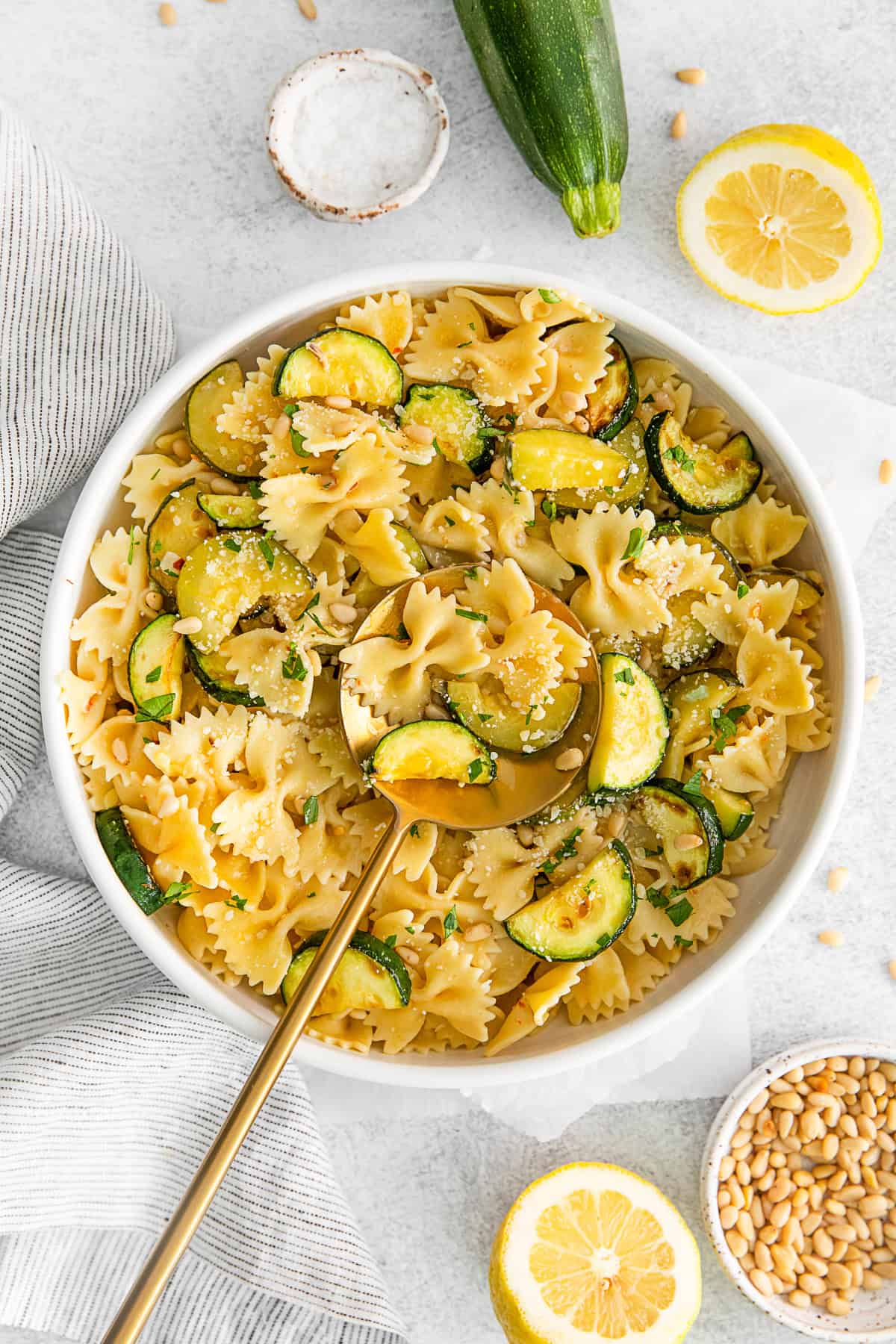 Lemon Zucchini Pasta in a bowl.